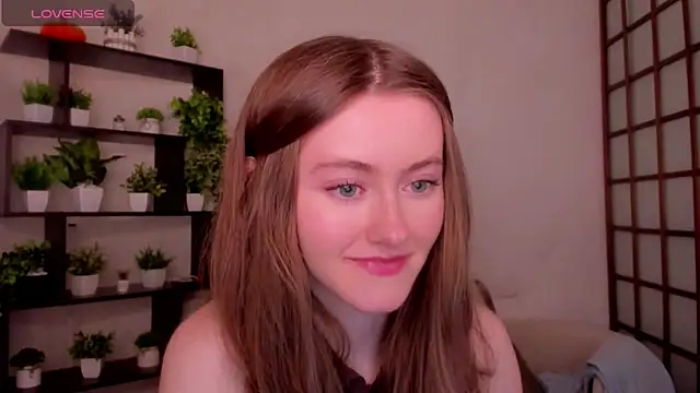 KateCuddle online show from April 2026 02:53:02 AM