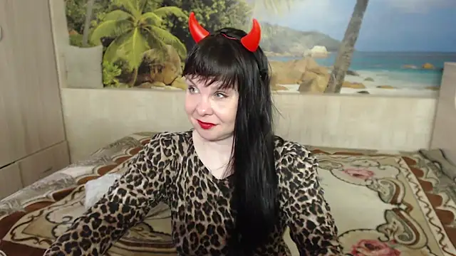 Snapshot of Aphelandra chatting on March 2025 06:47:01 AM Aphelandra online show from March 2025 06:47:01 AM