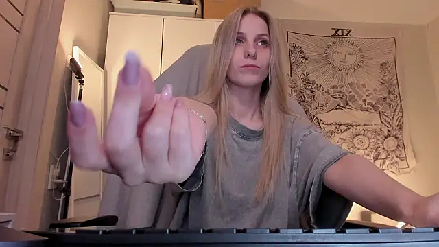 Anna Fink online show from March 2026 07:50:01 PM