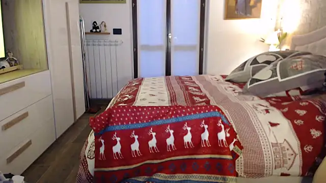 Snapshot of lulu_italy chatting on January 2026 06:49:01 AM lulu italy online show from January 2026 06:49:01 AM