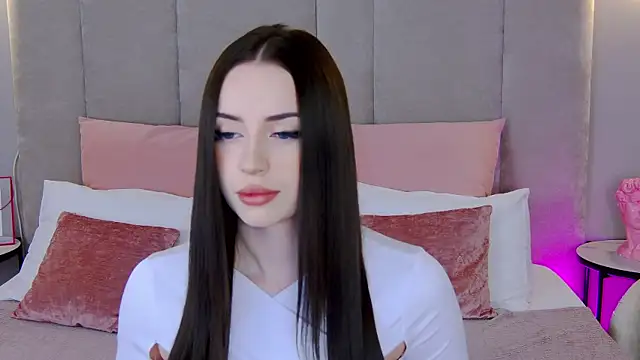 Betty Bridge online show from February 2025 06:42:01 AM