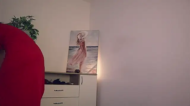 Misslullu online show from February 2025 11:09:02 AM