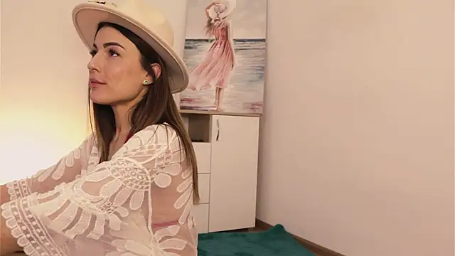 Misslullu online show from March 2025 07:53:02 AM