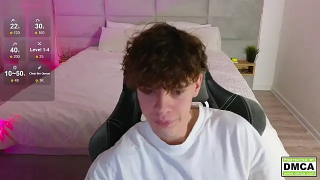 cute thomas online show from February 2025 05:50:02 PM