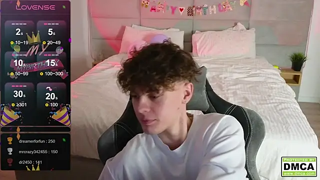 cute thomas online show from February 2025 09:59:02 PM