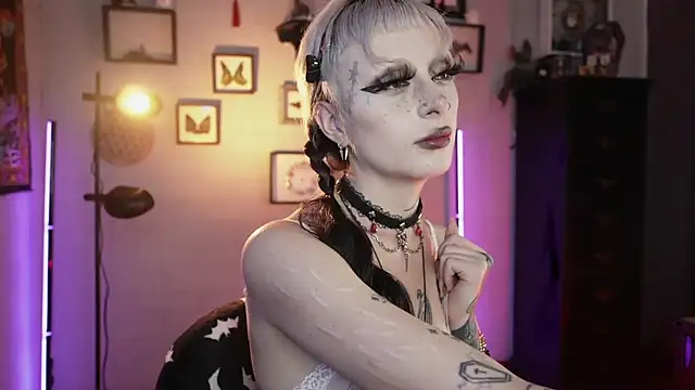 insania 9999  online show from March 2026 04:25:01 PM