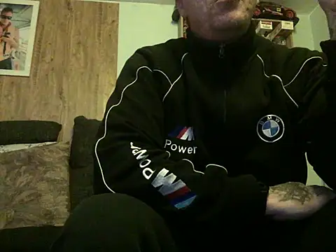 steveindahouse online show from March 2025 04:18:01 AM