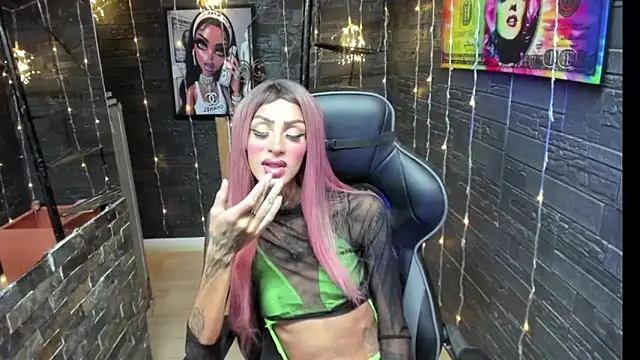 kissingdevil online show from March 2026 08:04:01 PM