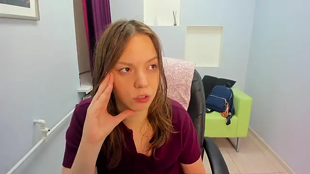 Persephoni online show from March 2026 08:35:02 PM