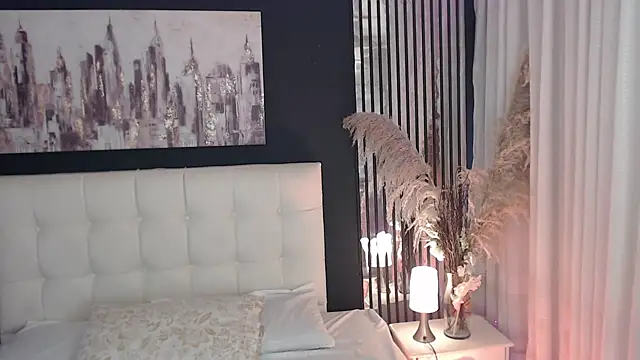 LiaVillalobos online show from March 2026 12:34:02 PM