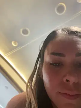 Snapshot of LeaGambit__ chatting on December 2024 07:07:02 PM LeaGambit   online show from December 2024 07:07:02 PM