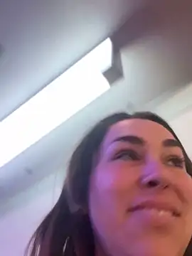 Snapshot of LeaGambit__ chatting on January 2025 08:57:01 PM LeaGambit   online show from January 2025 08:57:01 PM