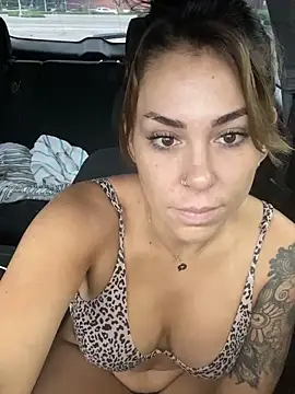 Snapshot of LeaGambit__ chatting on September 2025 02:39:02 PM LeaGambit   online show from September 2025 02:39:02 PM