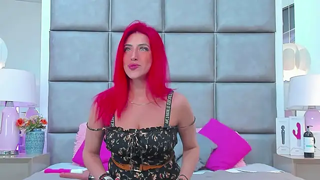 AllissaBrowm online show from February 2025 09:48:01 PM