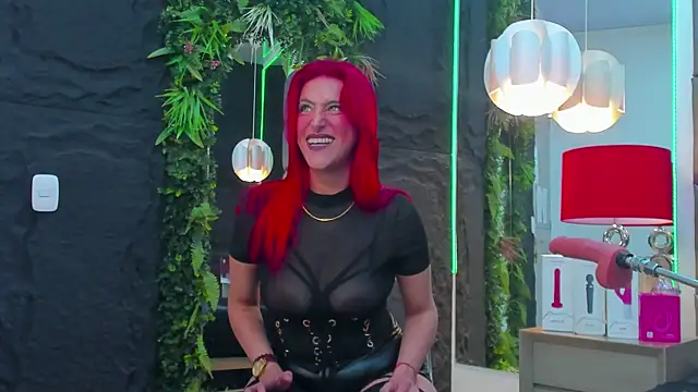 AllissaBrowm online show from April 2026 05:18:01 PM