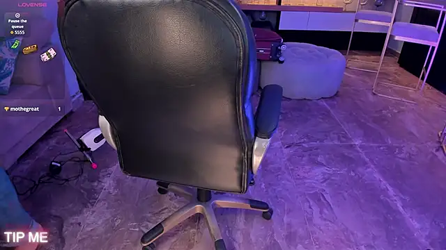 SophieBarnett online show from February 2026 12:05:02 AM