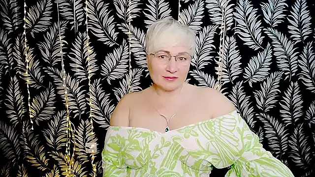 Snapshot of Olivia_playful chatting on May 2026 10:42:01 AM Olivia playful online show from May 2026 10:42:01 AM