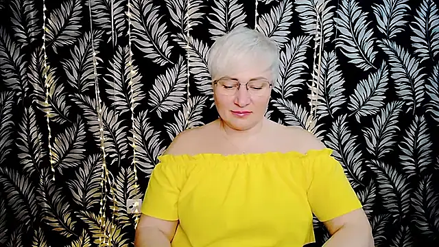 Snapshot of Olivia_playful chatting on May 2026 10:23:01 AM Olivia playful online show from May 2026 10:23:01 AM