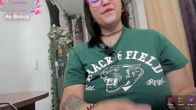  Ali Brinck  online show from February 2025 09:00:01 PM