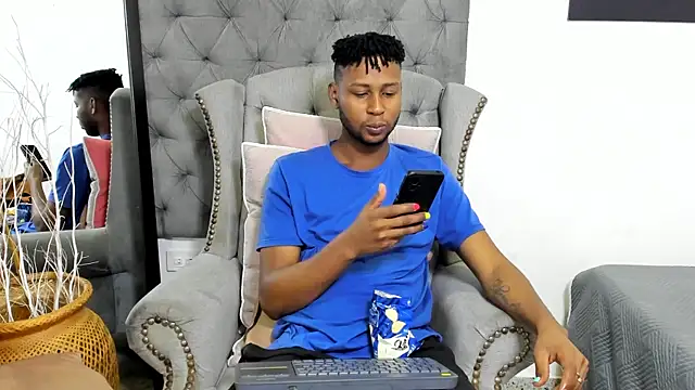 santhi lee online show from March 2025 02:37:02 AM