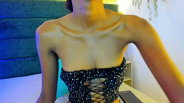 AntonellaaHot online show from January 2025 11:18:02 PM