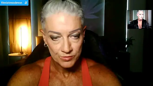 Snapshot of Devon2020 chatting on April 2026 11:20:01 AM Devon2020 online show from April 2026 11:20:01 AM