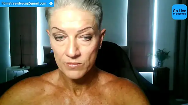 Snapshot of Devon2020 chatting on June 2026 04:59:02 AM Devon2020 online show from June 2026 04:59:02 AM