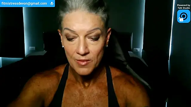 Snapshot of Devon2020 chatting on June 2026 07:57:02 AM Devon2020 online show from June 2026 07:57:02 AM