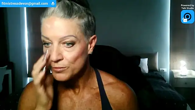 Snapshot of Devon2020 chatting on June 2026 09:48:02 AM Devon2020 online show from June 2026 09:48:02 AM