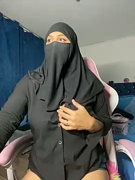 Snapshot of Jameela chatting on January 2025 05:20:02 AM Jameela online show from January 2025 05:20:02 AM