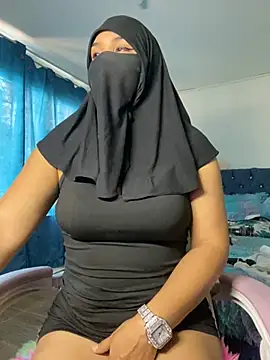 Snapshot of Jameela chatting on January 2025 06:40:01 PM Jameela online show from January 2025 06:40:01 PM