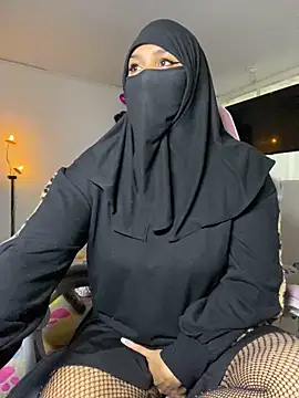 Snapshot of Jameela chatting on March 2025 08:05:02 PM Jameela online show from March 2025 08:05:02 PM