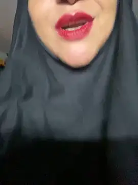 Snapshot of Jameela chatting on March 2025 10:49:01 PM Jameela online show from March 2025 10:49:01 PM