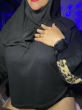 Snapshot of Jameela chatting on September 2025 08:55:02 PM Jameela online show from September 2025 08:55:02 PM