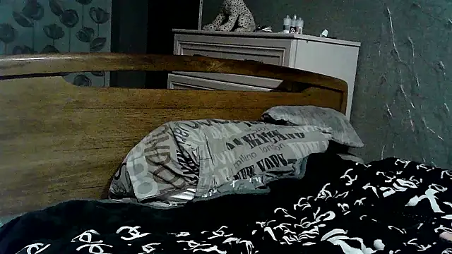 explored romantic online show from February 2025 04:31:01 PM