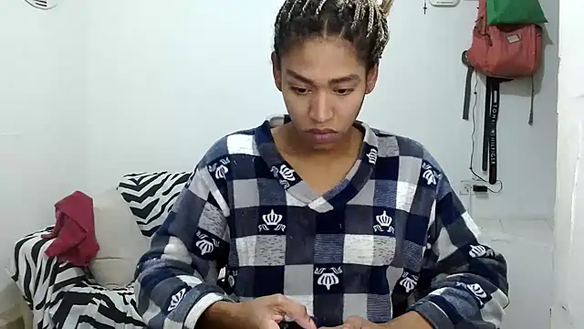 angelamarie1 online show from January 2026 10:36:01 PM