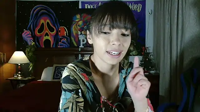 Snapshot of MINI_Petite chatting on January 2025 06:46:01 AM MINI Petite online show from January 2025 06:46:01 AM