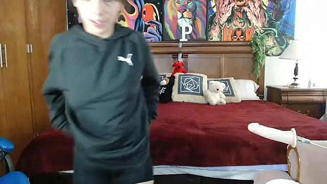 Snapshot of MINI_Petite chatting on January 2025 07:31:02 PM MINI Petite online show from January 2025 07:31:02 PM