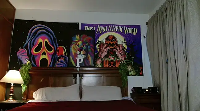 Snapshot of MINI_Petite chatting on February 2025 12:46:01 AM MINI Petite online show from February 2025 12:46:01 AM