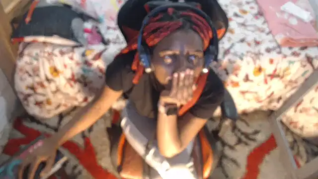 sexyjustin202 online show from February 2025 05:18:01 AM