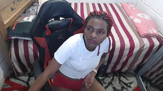 sexyjustin202 online show from February 2025 02:40:02 AM