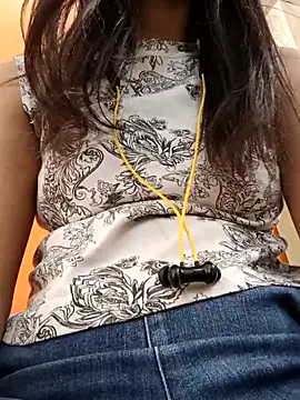 CuteSarikaLIVE online show from February 2026 03:49:02 AM