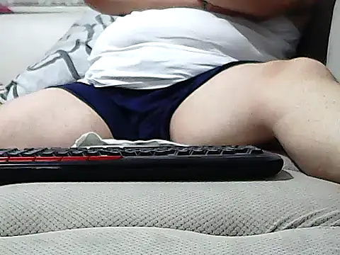 Snapshot of trucker8282 chatting on November 2025 09:00:02 PM trucker8282 online show from November 2025 09:00:02 PM
