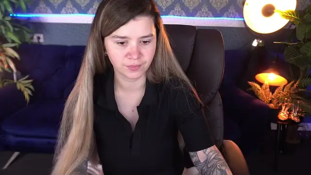 AmellyMilly online show from November 2025 07:47:01 PM