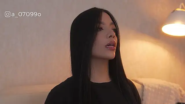 sarah hiill online show from February 2026 11:55:02 PM