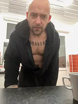 bigguy101 online show from January 2025 05:33:01 AM