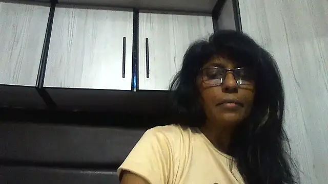 MsAttitude online show from February 2025 02:56:02 PM