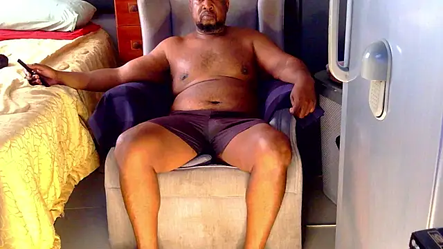 CharlesBlk79  online show from January 2026 08:06:02 AM