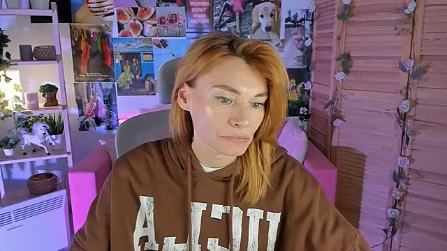 MistyBarnes online show from January 2025 11:43:02 AM