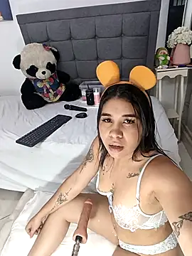 KIannaNicole online show from September 2025 03:19:01 AM